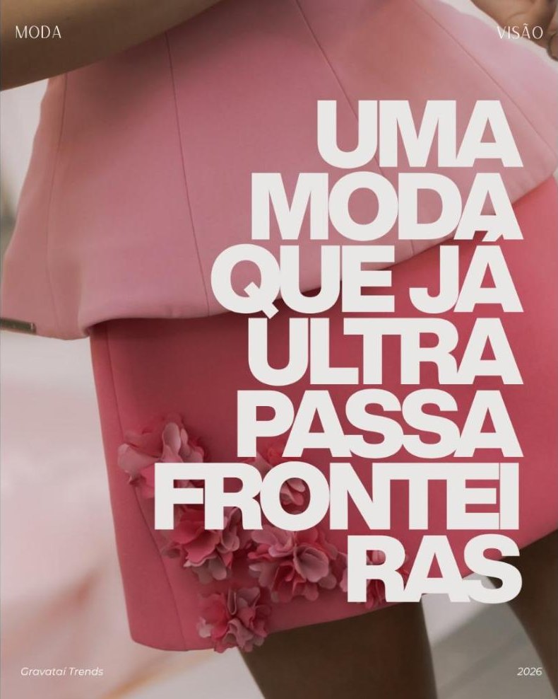 Detalhe de saia rosa com flores aplicadas, título Uma moda que já ultrapassa fronteiras